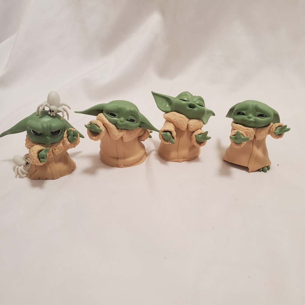 Star Wars Grogu The Child Mandalorian Figure Lot of 4 Baby Yoda Disney Hasbro